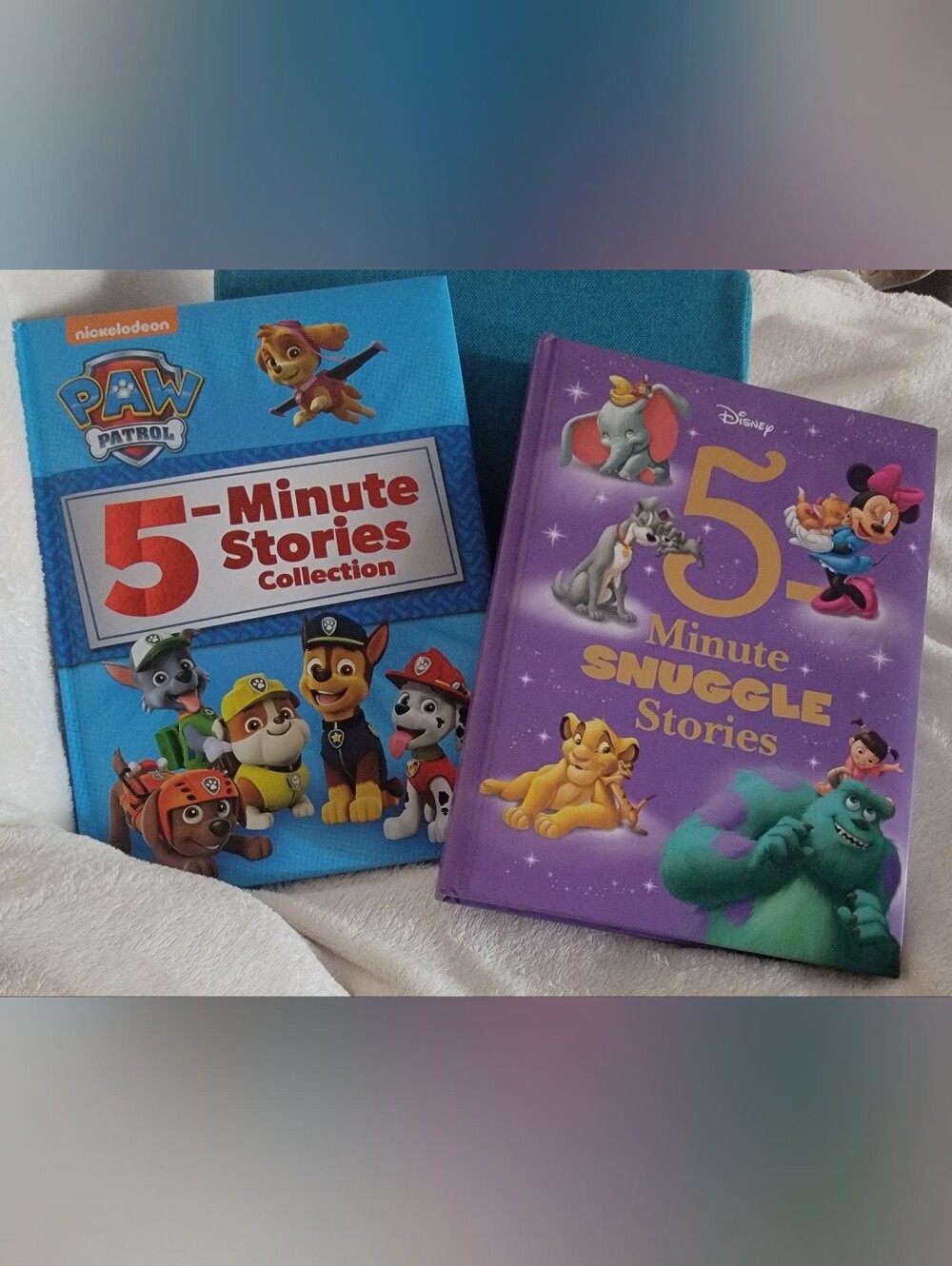 2x 5 Minute Story Hardcover Story Books Disney & Paw Patrol